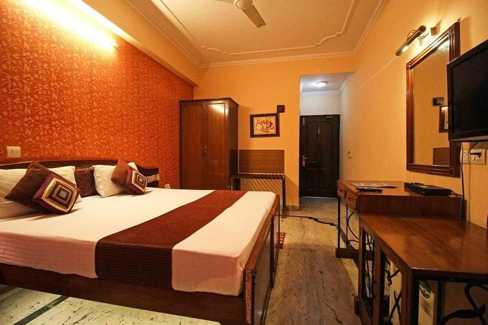 Hotel Indraprastha Delhi  Bagian luar foto