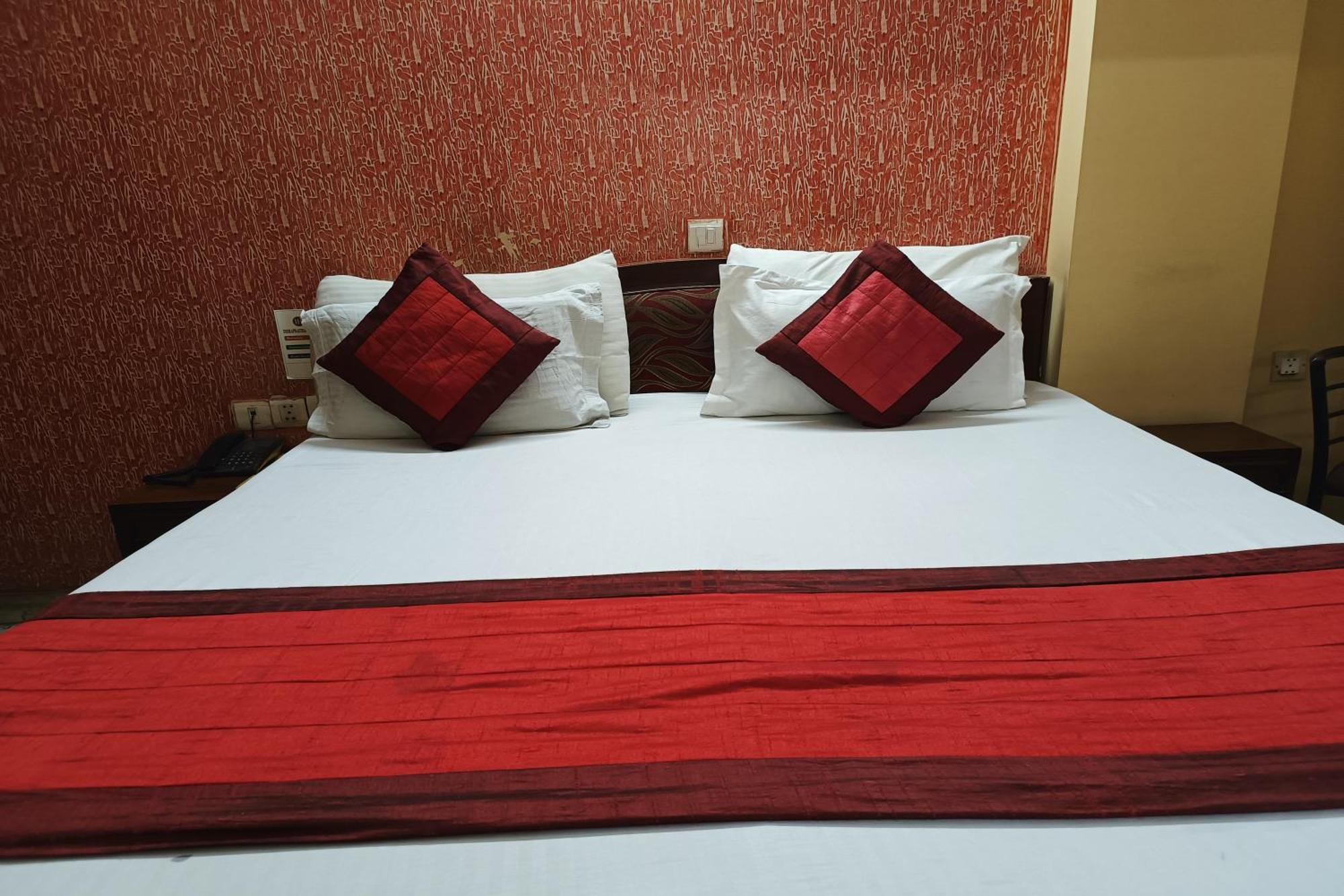 Hotel Indraprastha Delhi  Bagian luar foto
