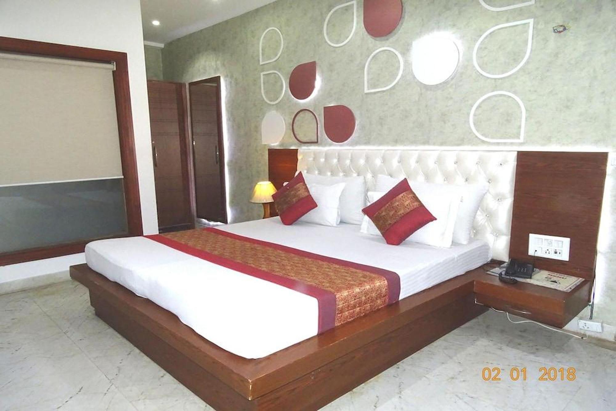 Hotel Indraprastha Delhi  Bagian luar foto