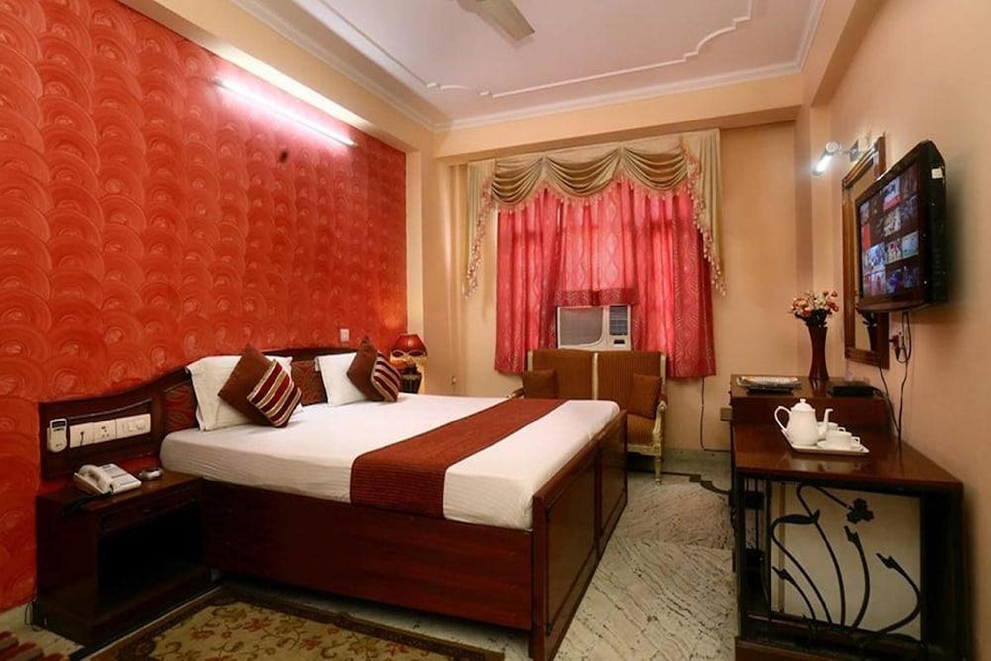 Hotel Indraprastha Delhi  Bagian luar foto