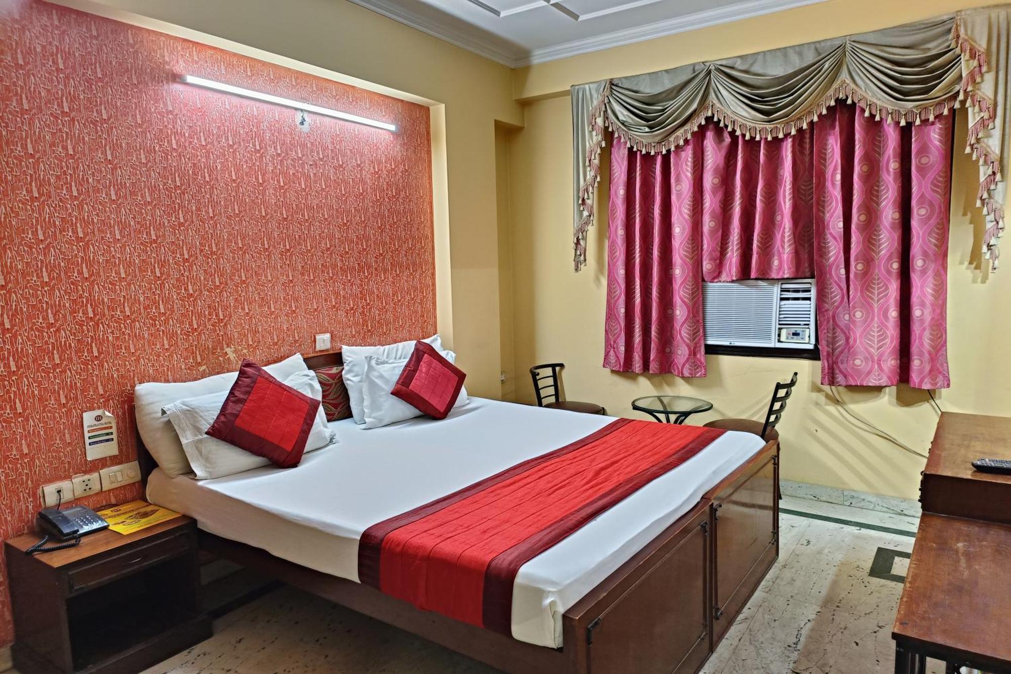 Hotel Indraprastha Delhi  Bagian luar foto