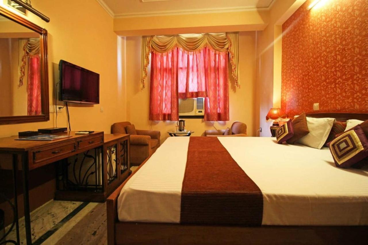 Hotel Indraprastha Delhi  Bagian luar foto
